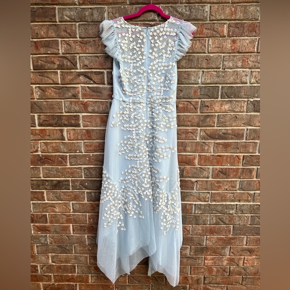 BCBG MAXAZRIA Floral Appliqué midi dress - Picture 6 of 6